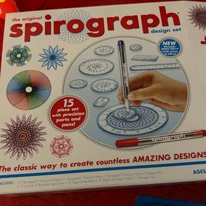 Gently used Spirograph - fun way to make designs!
